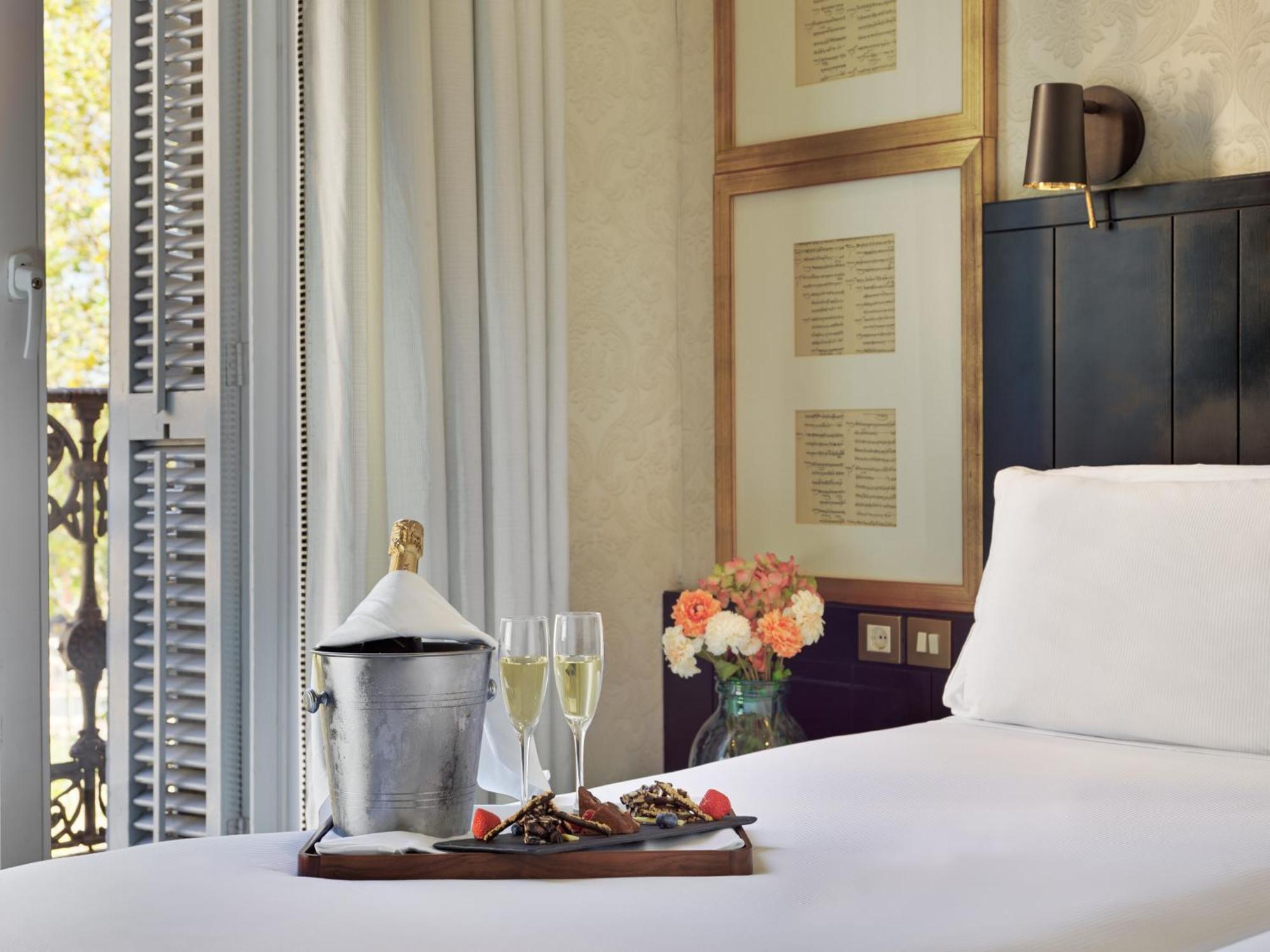 Boutique Hotel H10 Catalunya Plaza Barcelona Zewnętrze zdjęcie